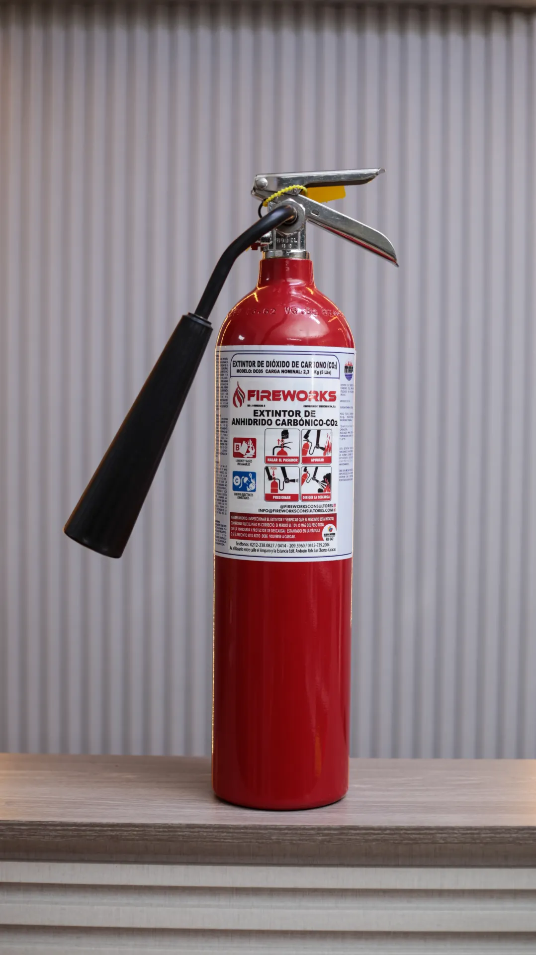 [1EUL] EXTINTOR 5LBS ALUMINIO TIPO CO2