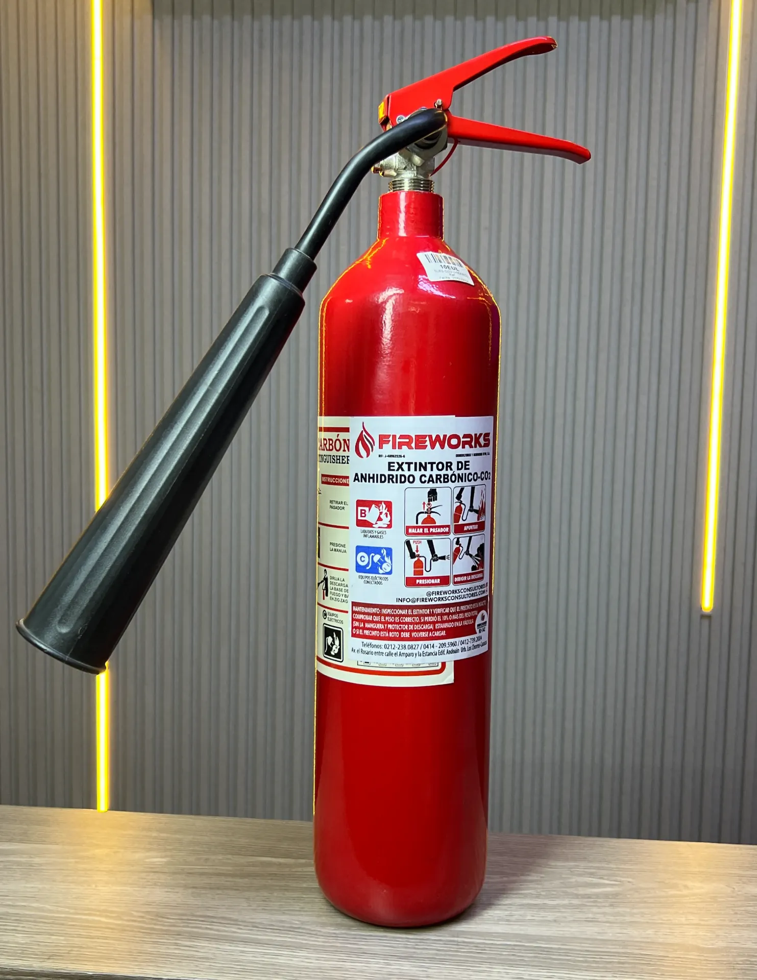 [10EUL] EXTINTOR 5LBS TIPO CO2 (HIERRO)