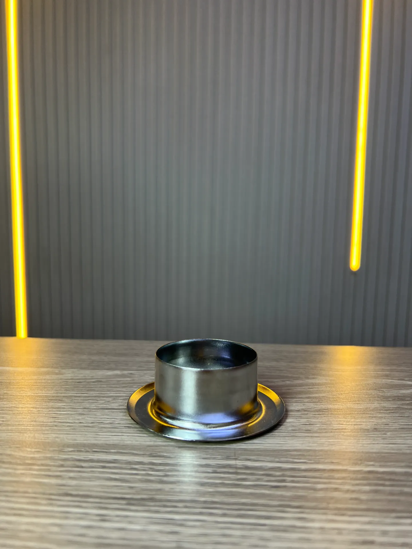 [7RO] TAPAFALTAS CROMADA SEMI-EMPOTRABLE 2 PIE